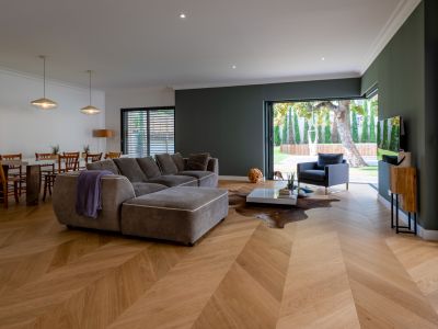 Parquet chêne point de Hongrie largeur 120 mm brut, choix RA