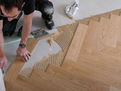 Parquet chêne bâton rompu largeur 120 mm verni naturel, choix RA
