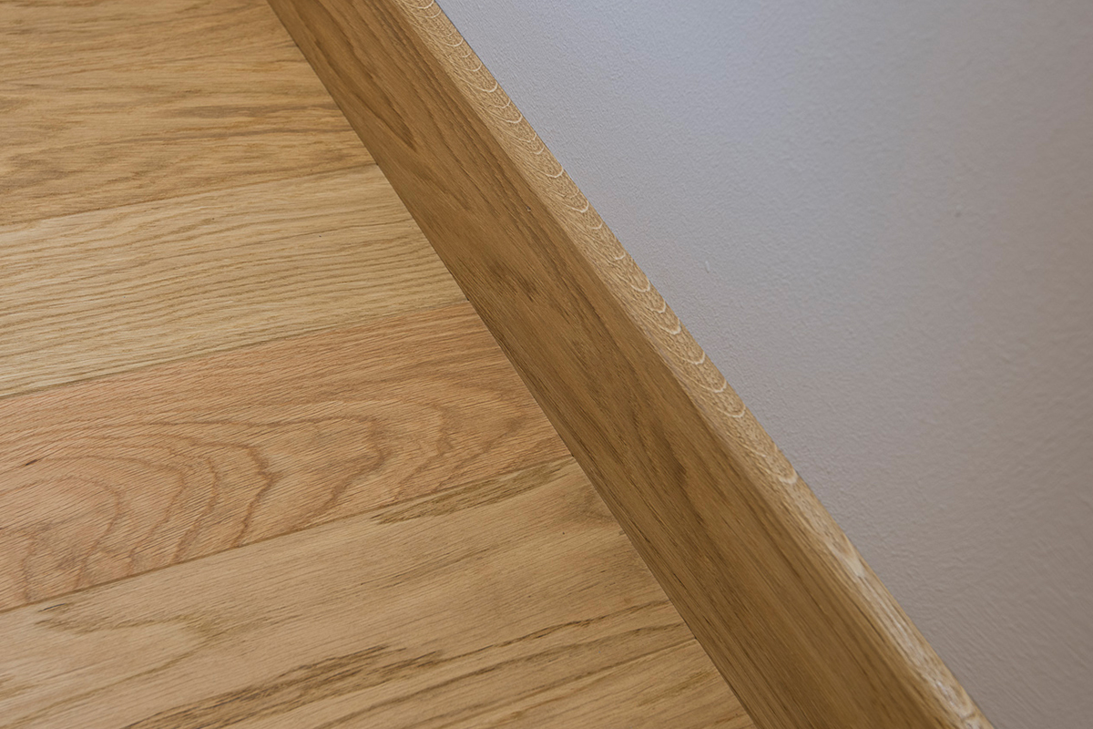 Vernis ou vitrificateur pour parquet : que choisir ? - Anova Bois