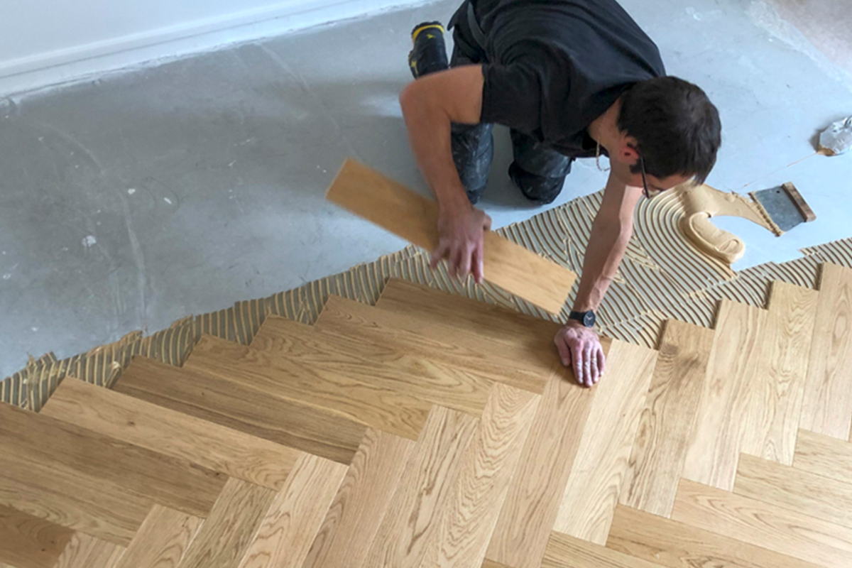 Nettoyant parquet - Pose de parquets à Bordeaux - RM PARQUET