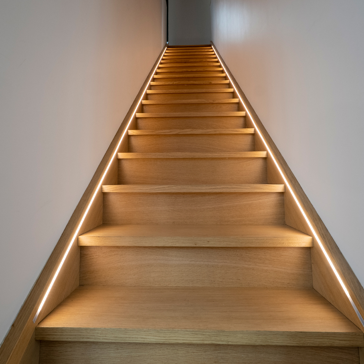 Panneau bois pour escalier